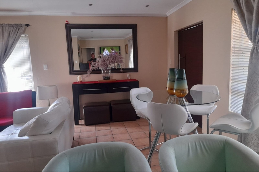 3 Bedroom Property for Sale in Vredelust Western Cape